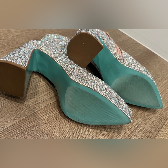 Betsey Johnson's Hugo Rhinestone Block Heels Boots - Size 8 - Picture 8 of 12